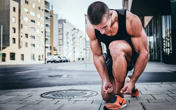 What Are the Effective Strategies for UK Fitness Coaches to Build a Personal Brand?